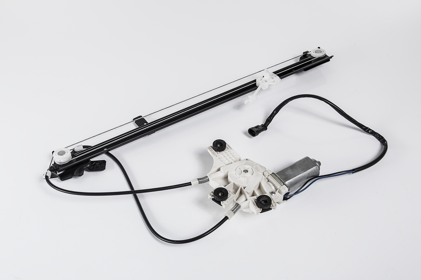 CAM KRİKOSU,MOTORLU SOL IVECO STRALİS YENİ MODEL